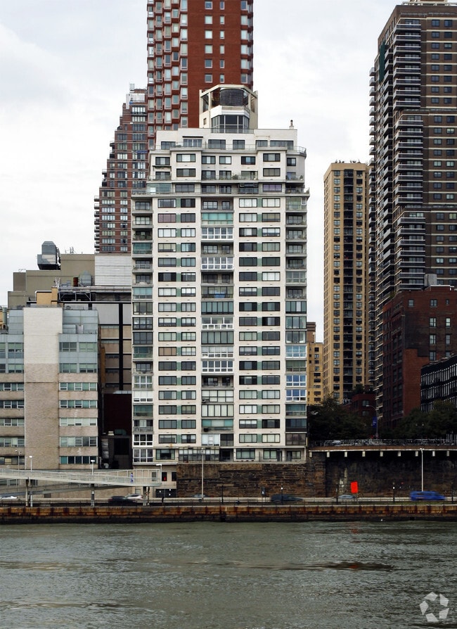 The Edgewater Apartments New York, NY