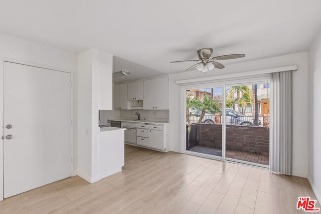 Building Photo - 2020 Graham Ave