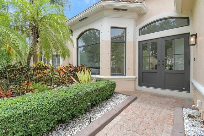 Building Photo - 6041 SW 195th Ave