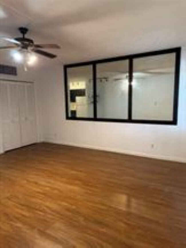 Foto del edificio - 6200 NE 22nd Way