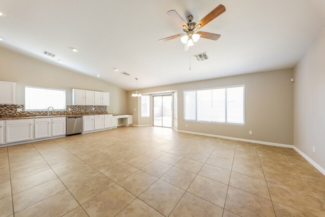 Building Photo - 16243 W Yucatan Dr