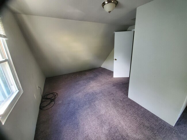 Building Photo - 4248 Hickory Ln