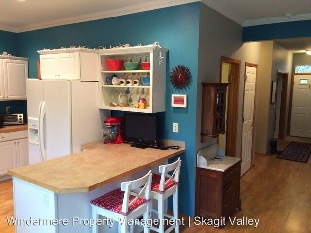 Building Photo - 4 br, 2.5 bath House - 416 North 30th Street