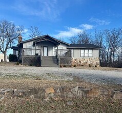 Building Photo - 152 Taney St