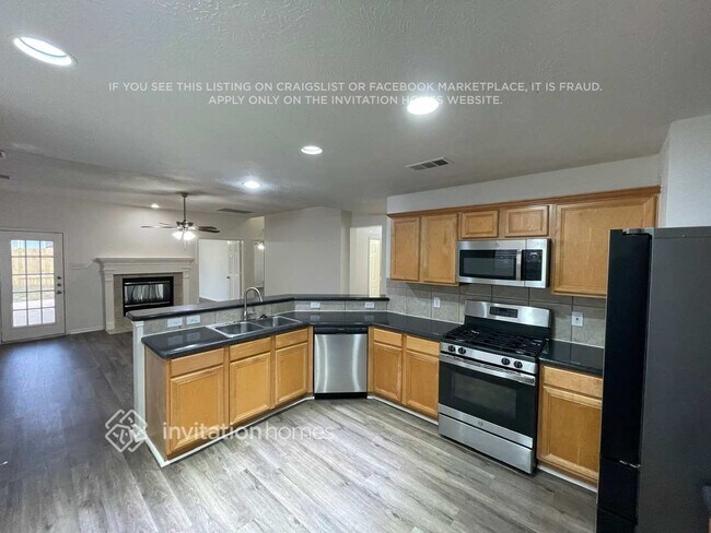 Foto del edificio - 15726 Stiller Park Dr
