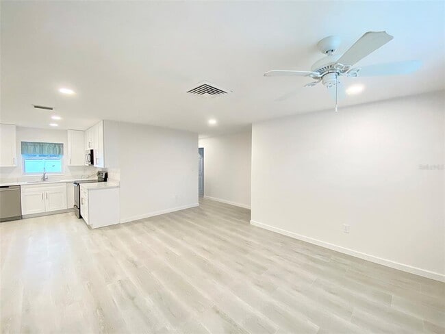 Building Photo - 5405 Starwood Pl