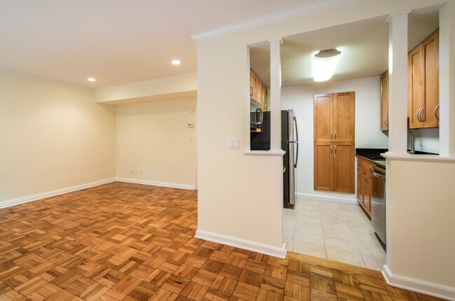 Foto del edificio - 130 Thornton Rd
