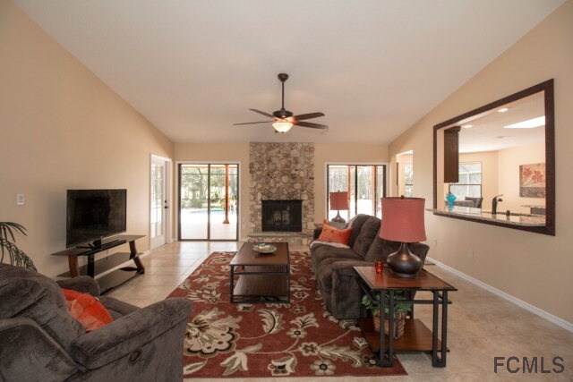 Foto del edificio - 16 Weiss Pl