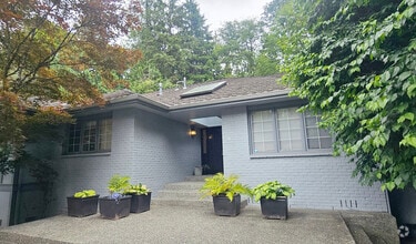 Building Photo - 3650 116th Ave NE