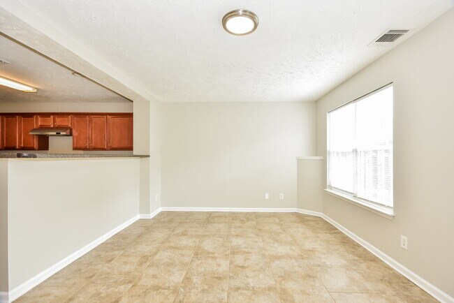 Foto del edificio - 106 David Bolin Dr