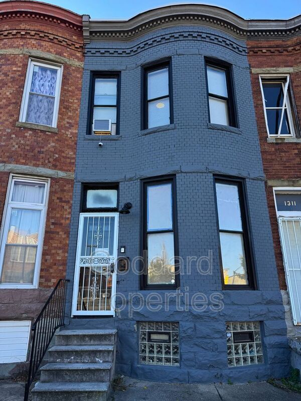 Photo - 1313 E North Ave