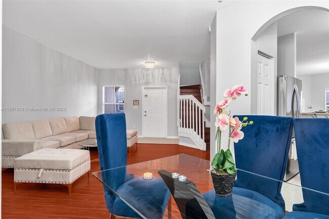 Foto del edificio - 4964 SW 140th Terrace