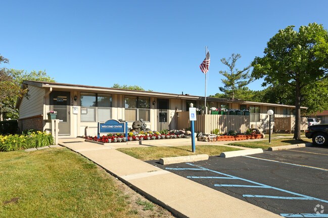 Bienvenido Center - Foxton Apartments