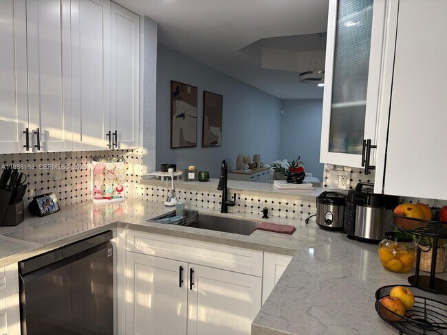 Foto del edificio - 14113 SW 120th Ct