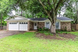Building Photo - 100 Straford Ct