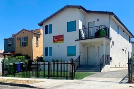 Primary Photo - 924 W 78th St