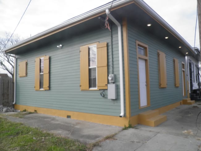 Foto del edificio - 1700 Frenchmen St