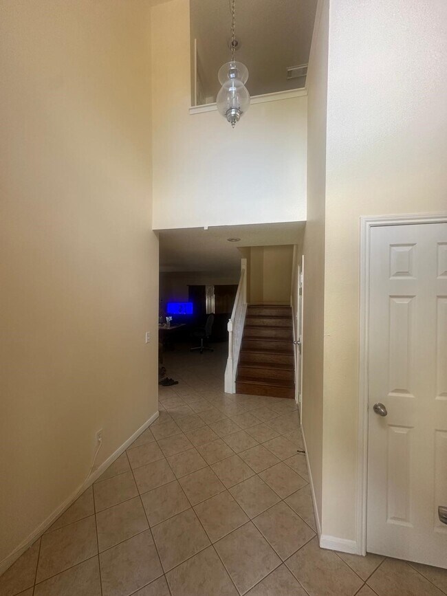 Building Photo - 20519 Apache Lake Dr
