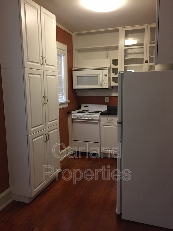 Foto del edificio - 2049 Windsor Ave SW