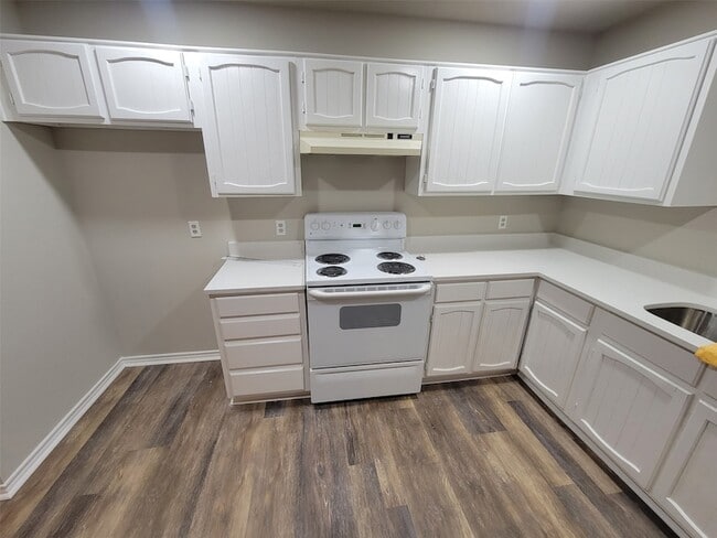 Building Photo - 11915 Metmora Ct
