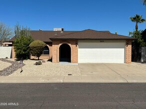 Building Photo - 5608 W Lupine Ave