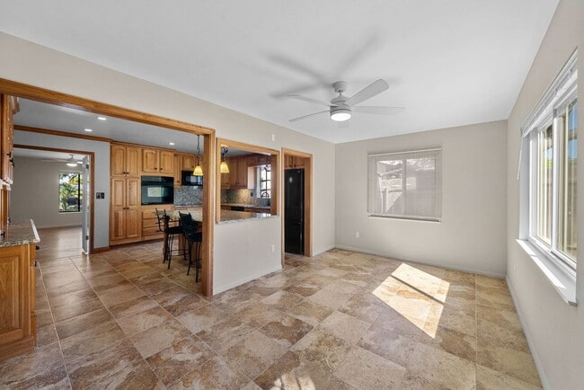 Foto del edificio - Lovely Del Cerro Home w/Solar and A/C