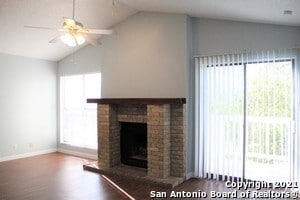 Foto del edificio - 7534 Windsor Oaks
