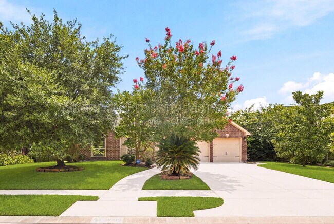Foto del edificio - 28319 Shining Creek Ln