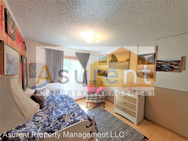 Foto del edificio - 3 br, 2 bath House - 1739 Stevens Rd