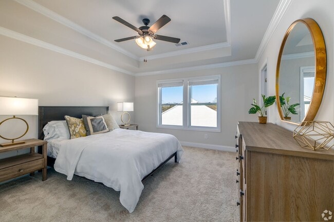 Interior Photo - Mintworth Commons