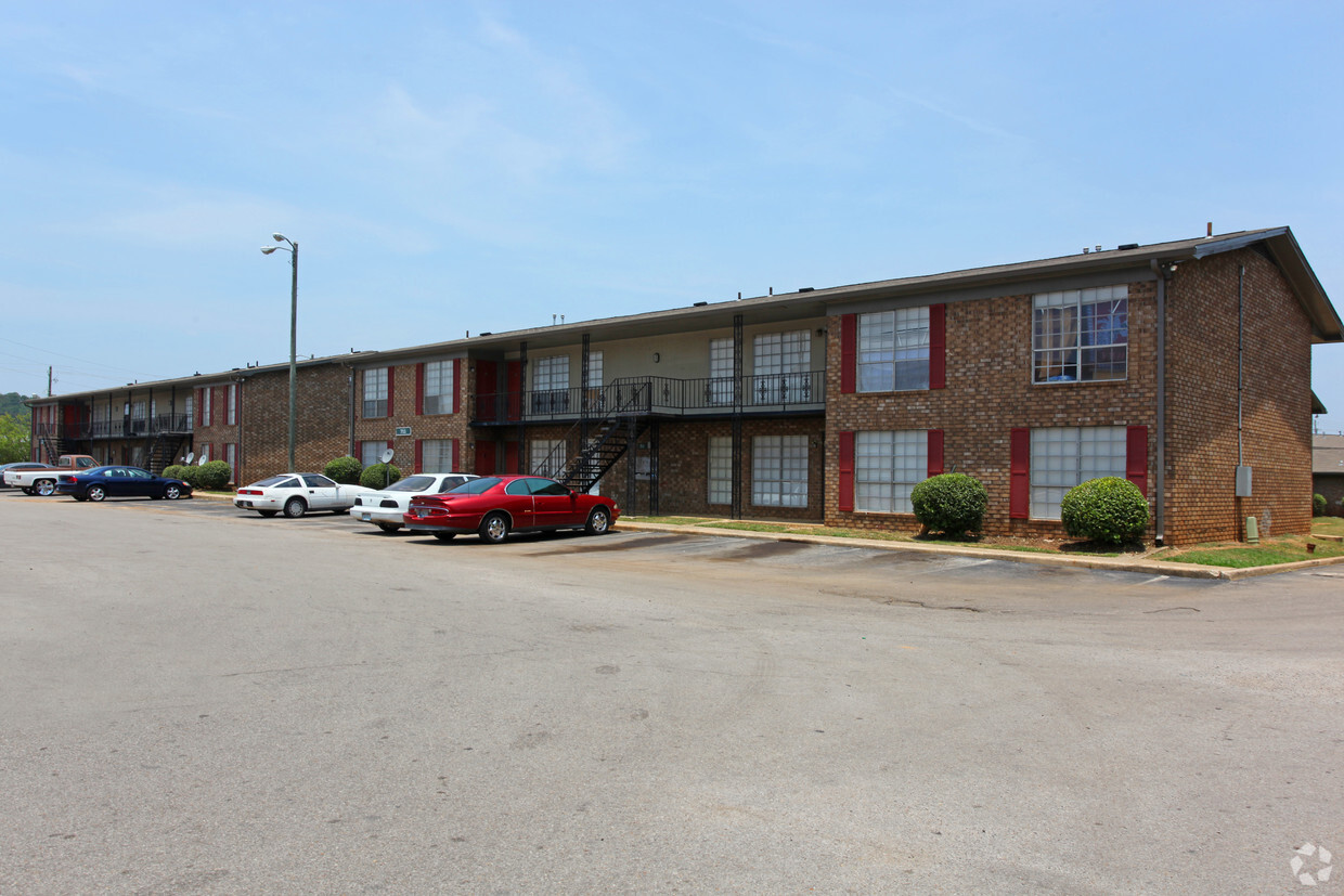 Building Photo - Springville Landing Apartments