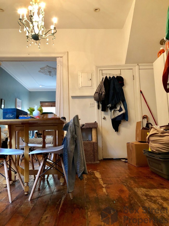 Foto del edificio - 139 Calyer St