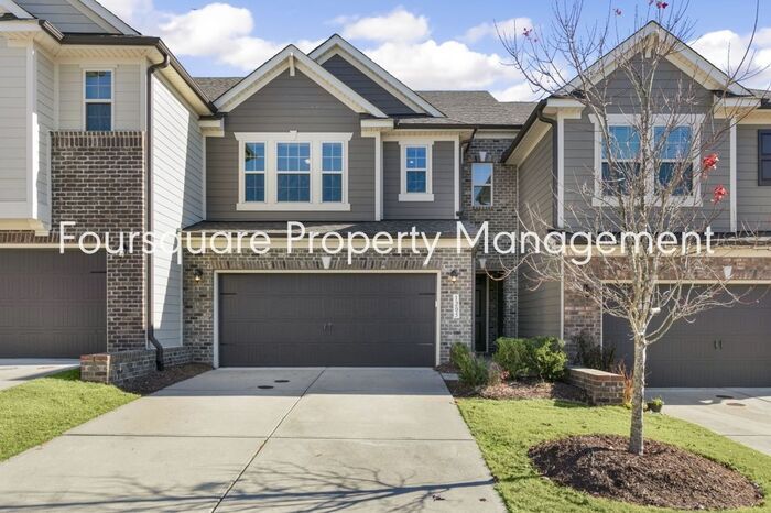 Primary Photo - Townhome| Sunroom | 2- Car Garage | Washer...