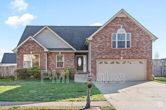 Building Photo - 3565 Southwood Dr