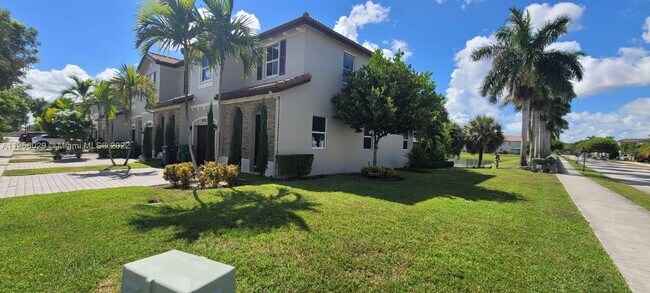 Foto del edificio - 14772 SW 23rd St