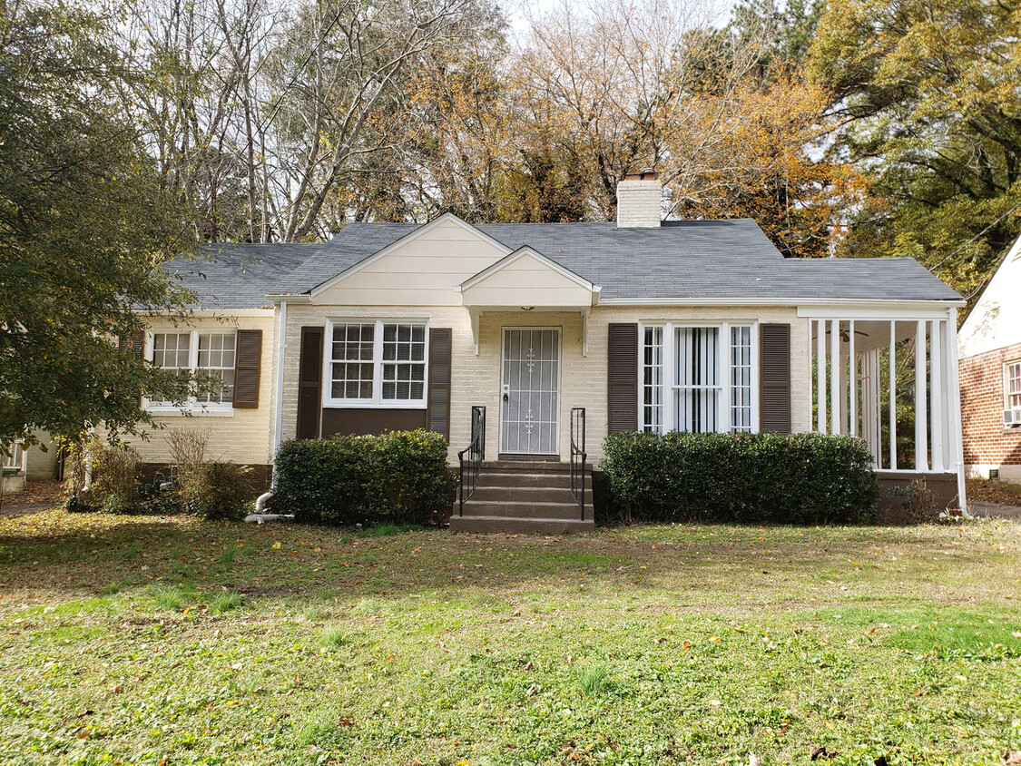 Primary Photo - 3 Bedroom Westwood Terrace Bungalow (Sorry...