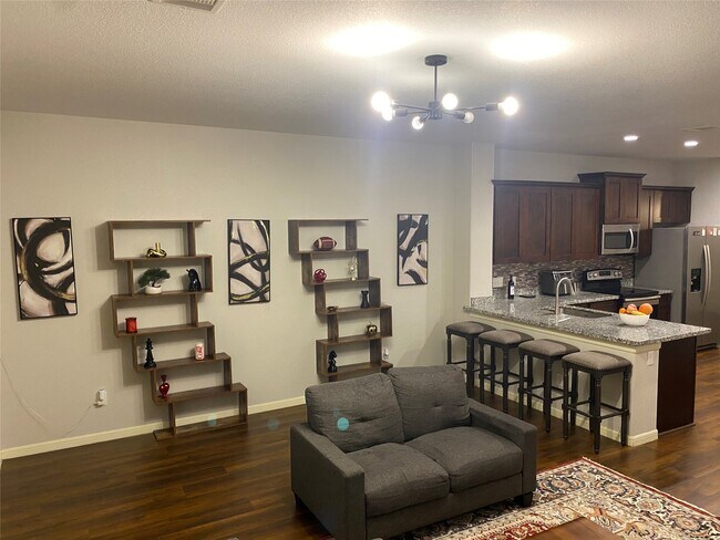 Foto del edificio - 6513 Knox St