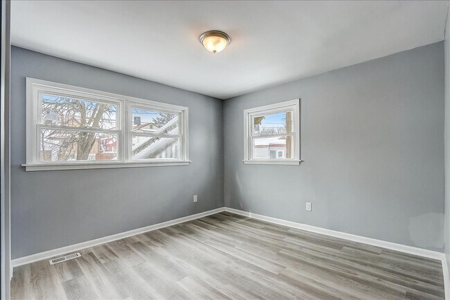 Foto del edificio - 9238 S Woodlawn Ave