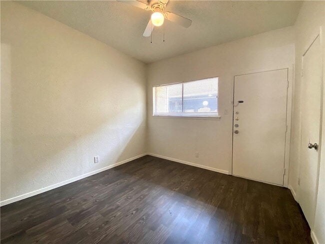 Foto del edificio - 3000 Guadalupe St