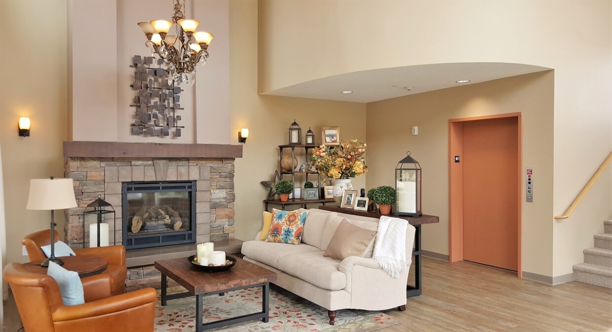 Lobby - 219 NE Fircrest Dr