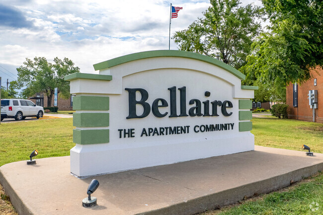 Foto del edificio - Bellaire Apartments