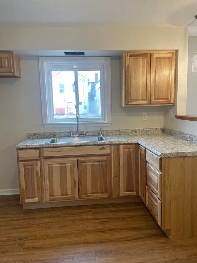 Foto del edificio - 98 Church St