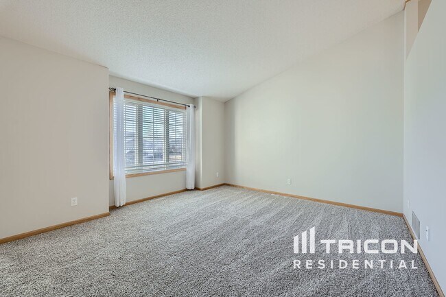 Foto del edificio - 17626 Grant St NW