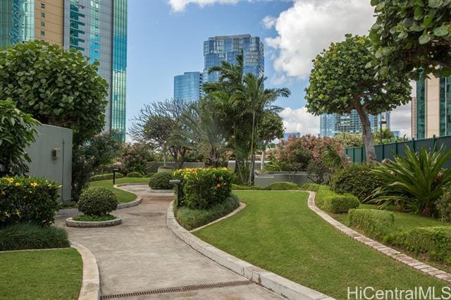 Foto del edificio - 1330 Ala Moana Blvd