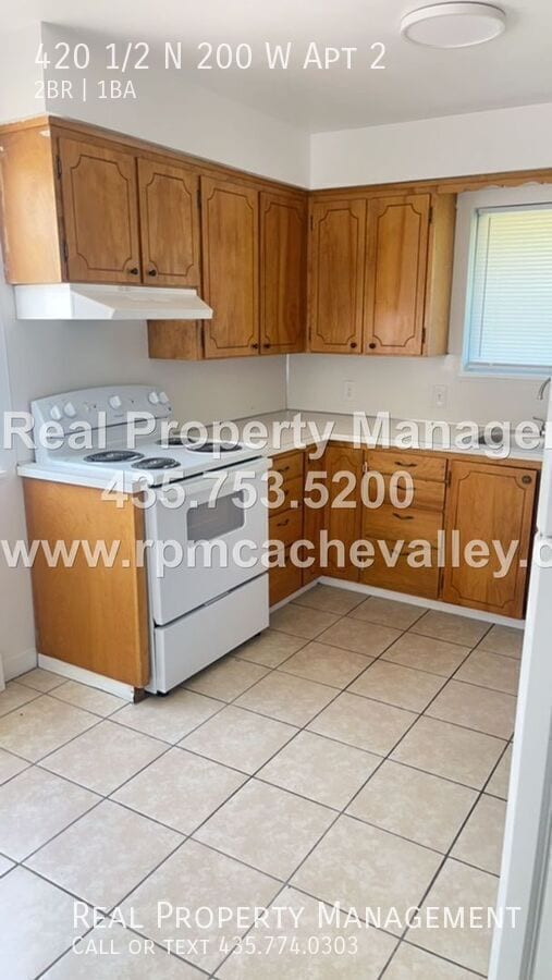Building Photo - 420 1/2 N 200 W Apt 2-