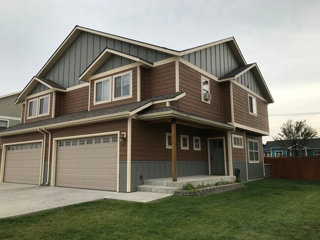 Foto del edificio - 4662 Shadowglen Dr