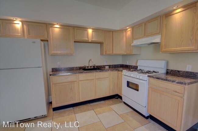 Foto del edificio - 1521-1523 W 8th St