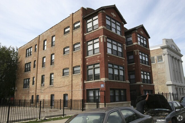 Building Photo - 3745 W Douglas Blvd