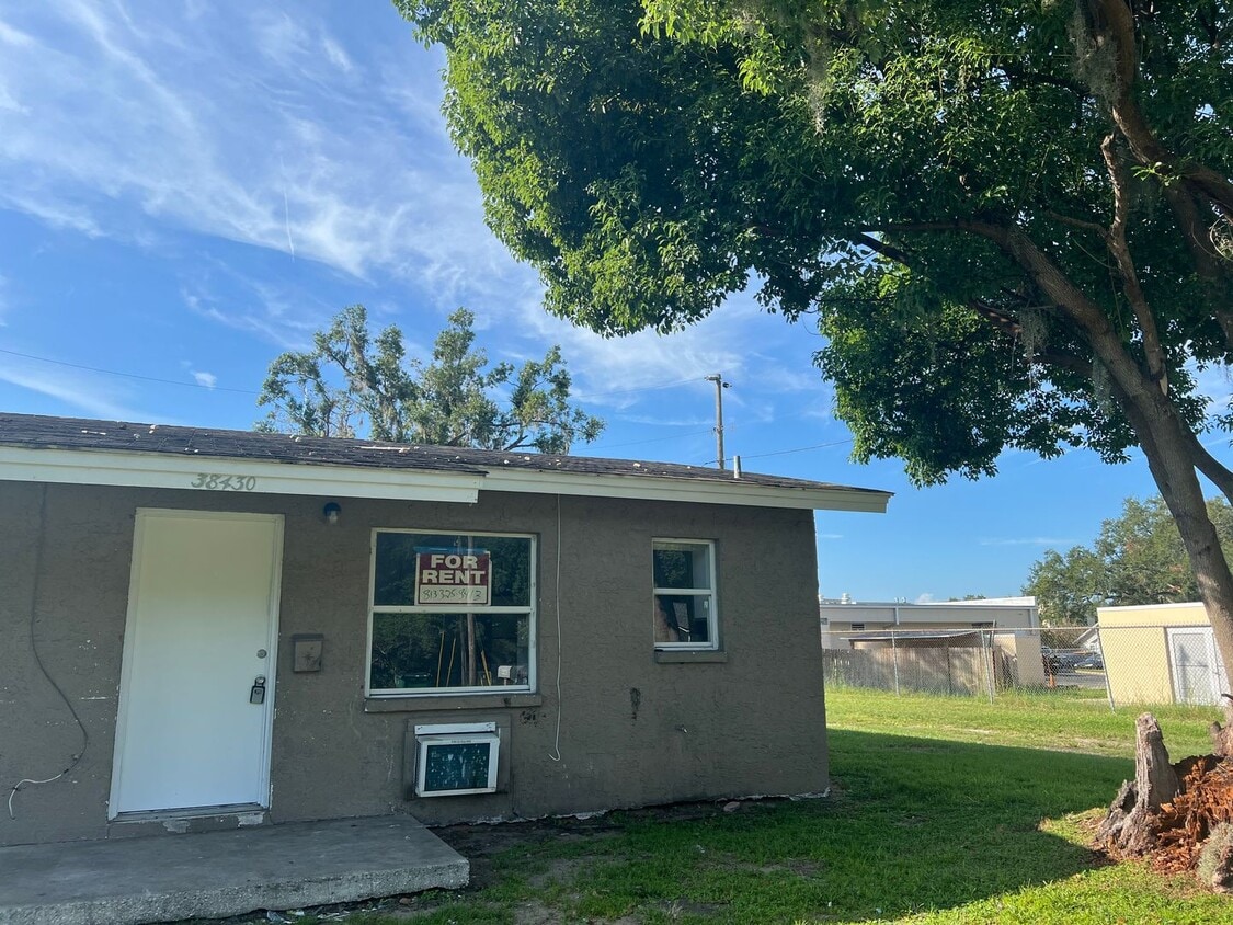 Great 1BR Duplex Walking Distance From Dow... - Great 1BR Duplex Walking Distance From Dow...