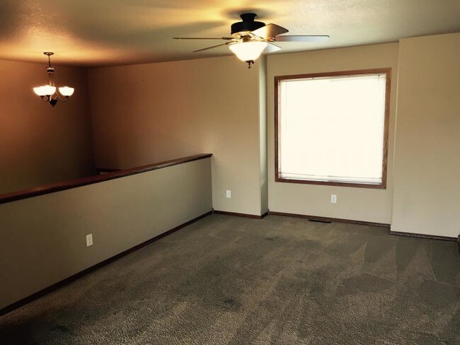 Building Photo - 1716 Torrey Pines Drive